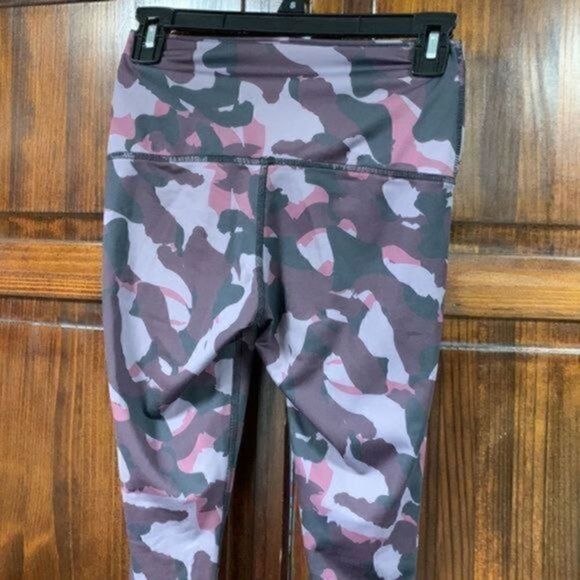 Noli Purple camouflage print Leggings Size Small - Picture 9 of 11